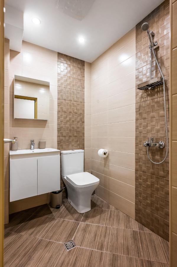 Cozy And Colorful 2bd Flat With Location