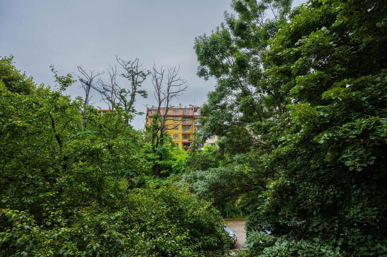 Cozy And Colorful 2bd Flat With Location Apartament Sofia