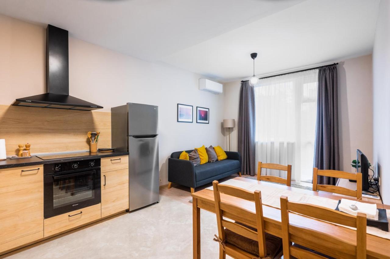 Apartament Cozy And Colorful 2bd Flat With Location Sofia