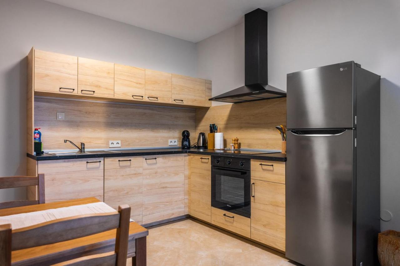 Cozy And Colorful 2bd Flat With Location