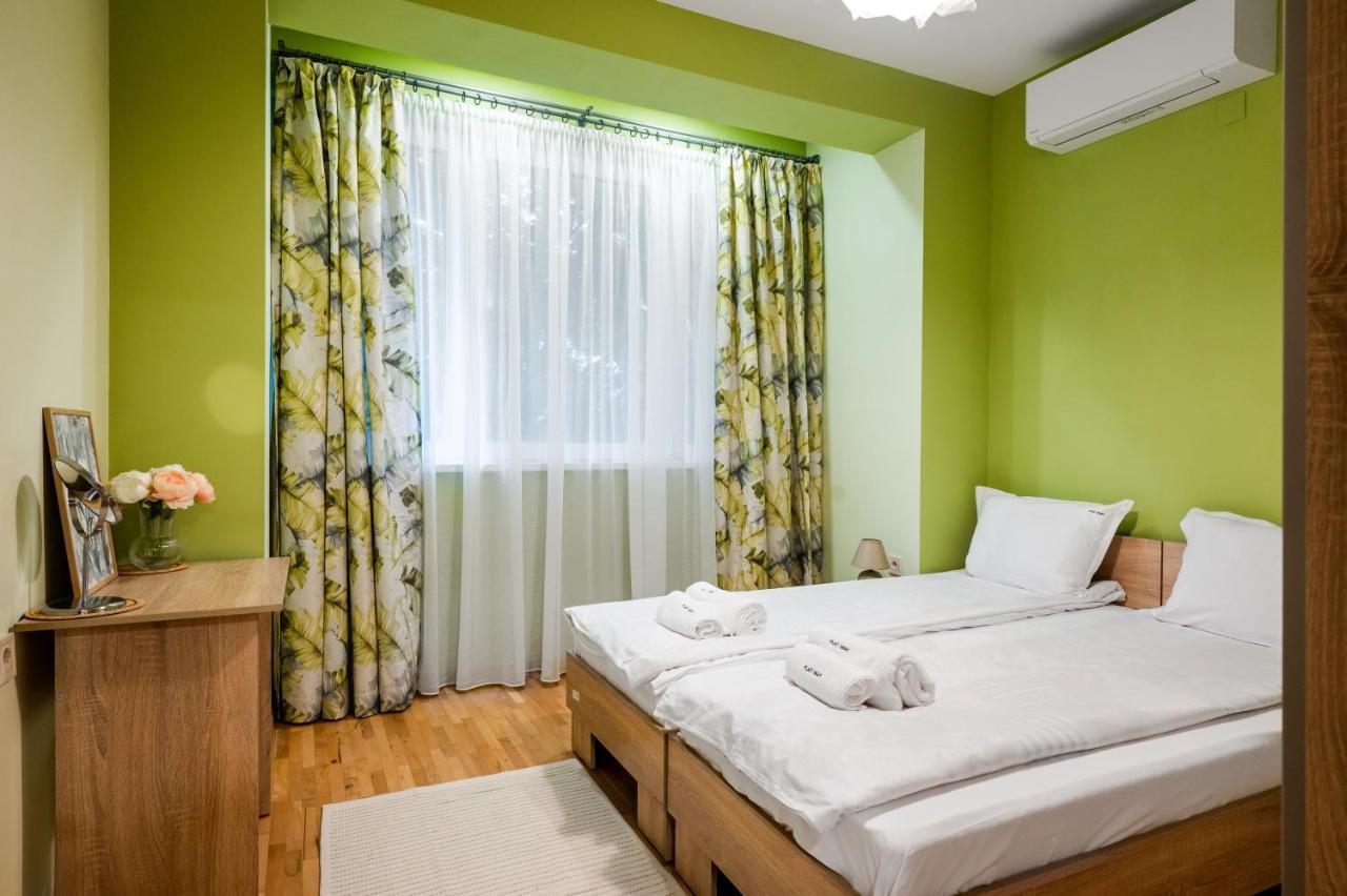 Apartament Cozy And Colorful 2bd Flat With Location